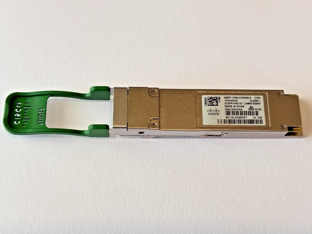 Cisco QSFP-100G-CWDM4-S 100GBASE Transceiver Module 10-3145-02 SMF 2KM